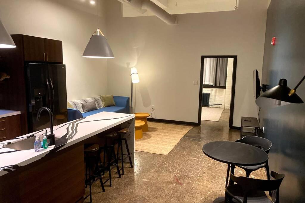 3E-Spacious Close To Pitt/Cmu/Carlow, Sleeps 4 Pittsburgh Zewnętrze zdjęcie